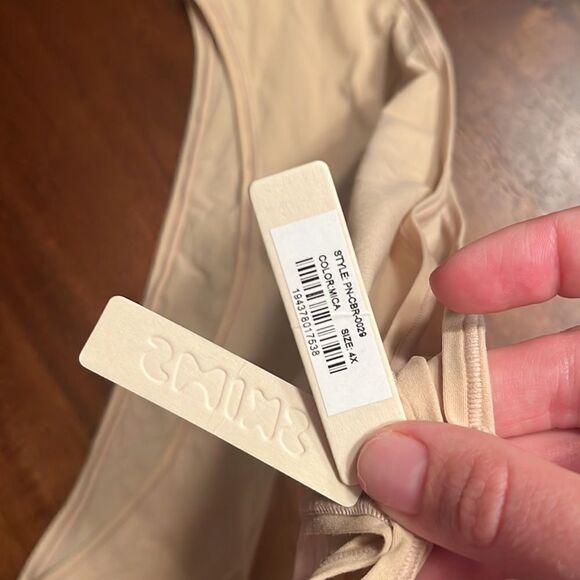 New Skims Fits Everybody Cheeky Brief Size 4X - Picture 2 of 2